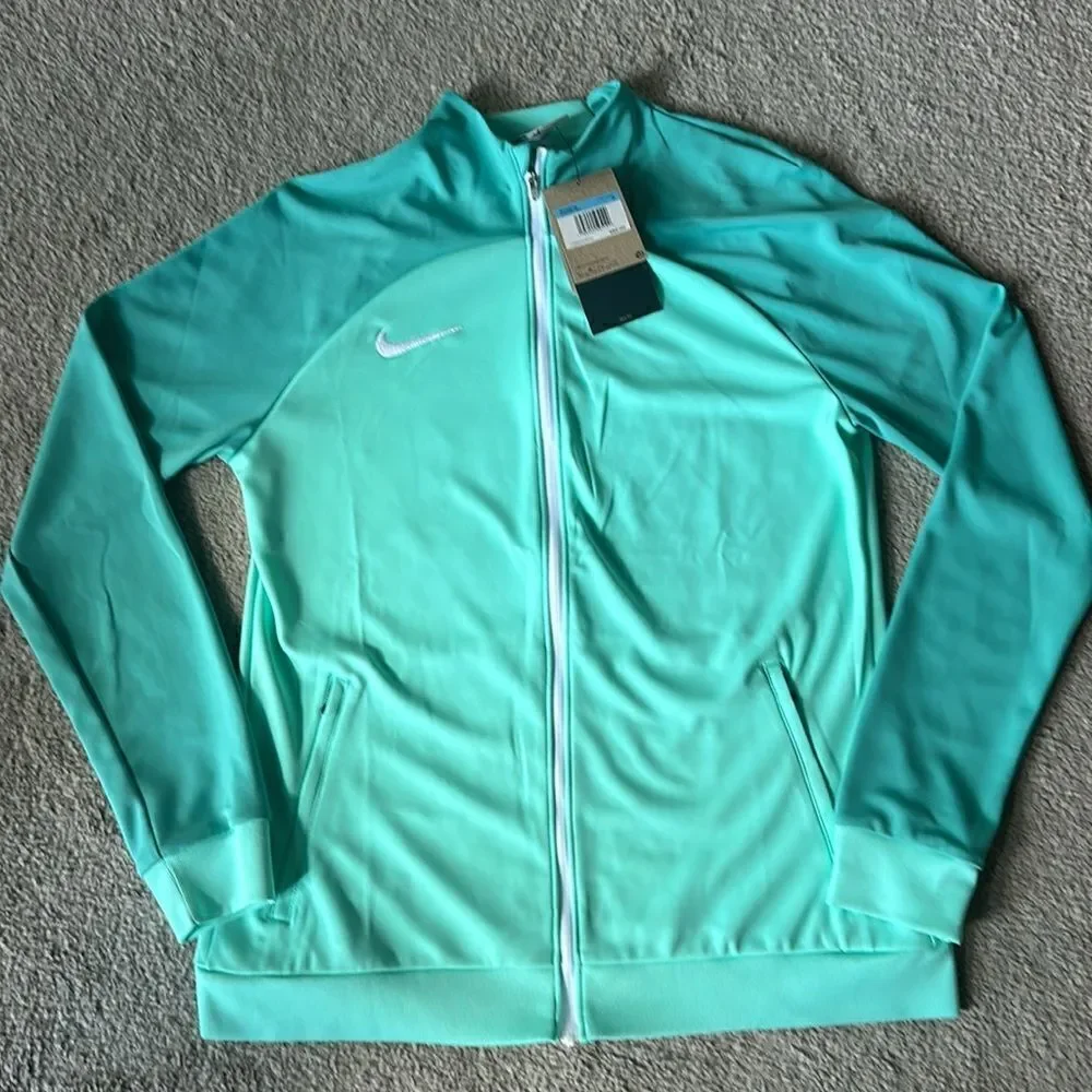 Nike Women’s Dri-Fit Academy Pro Track Jacket 22
